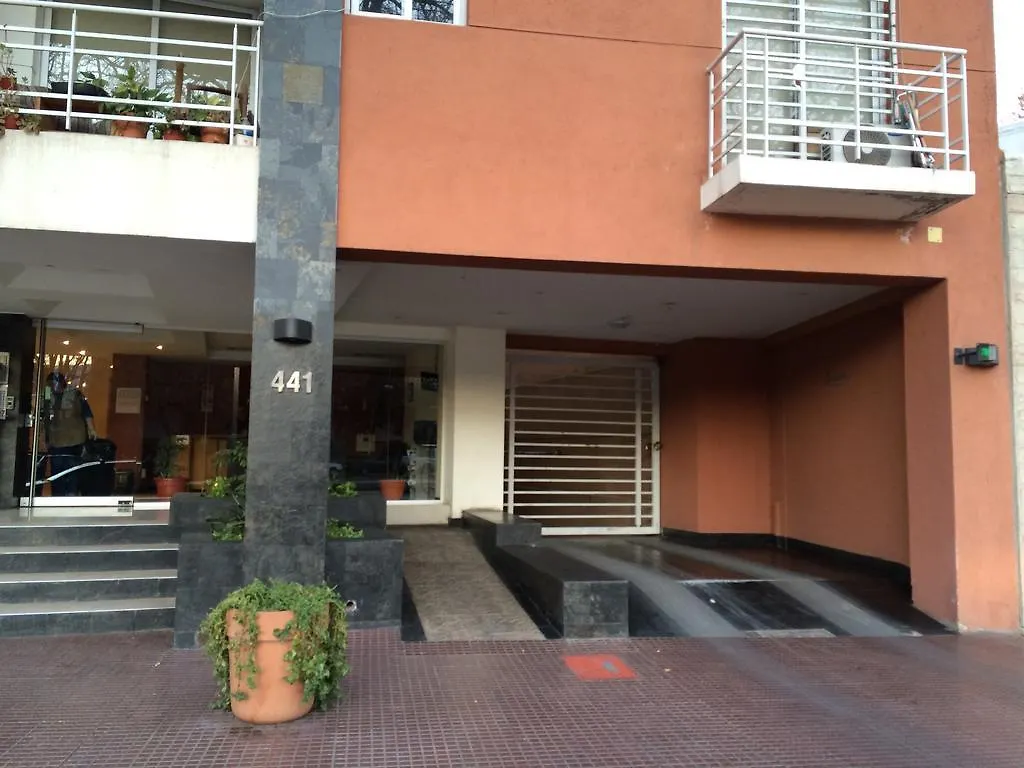 Apartamento Departamento A 1 Cuadra De Calle Aristides Mendoza