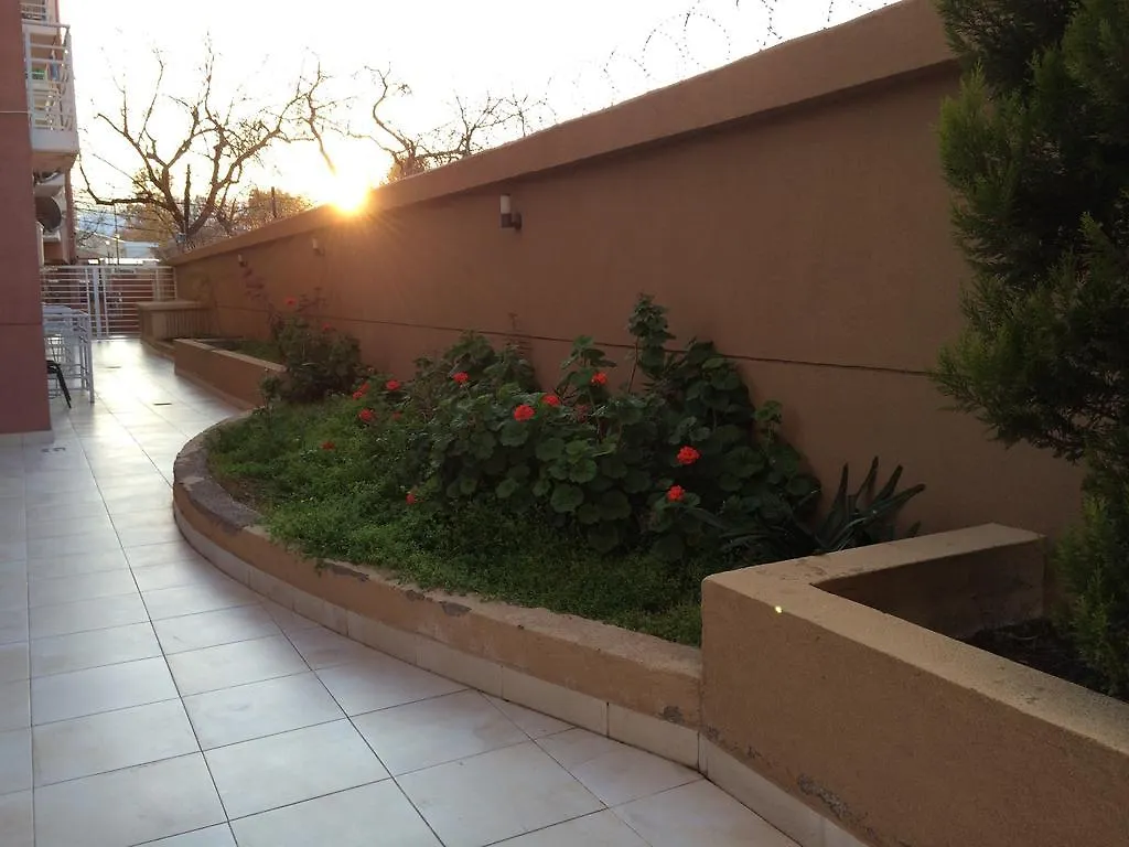 Departamento A 1 Cuadra De Calle Aristides Mendoza